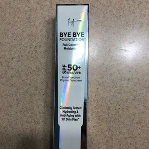 It cosmetics bye bye foundation light